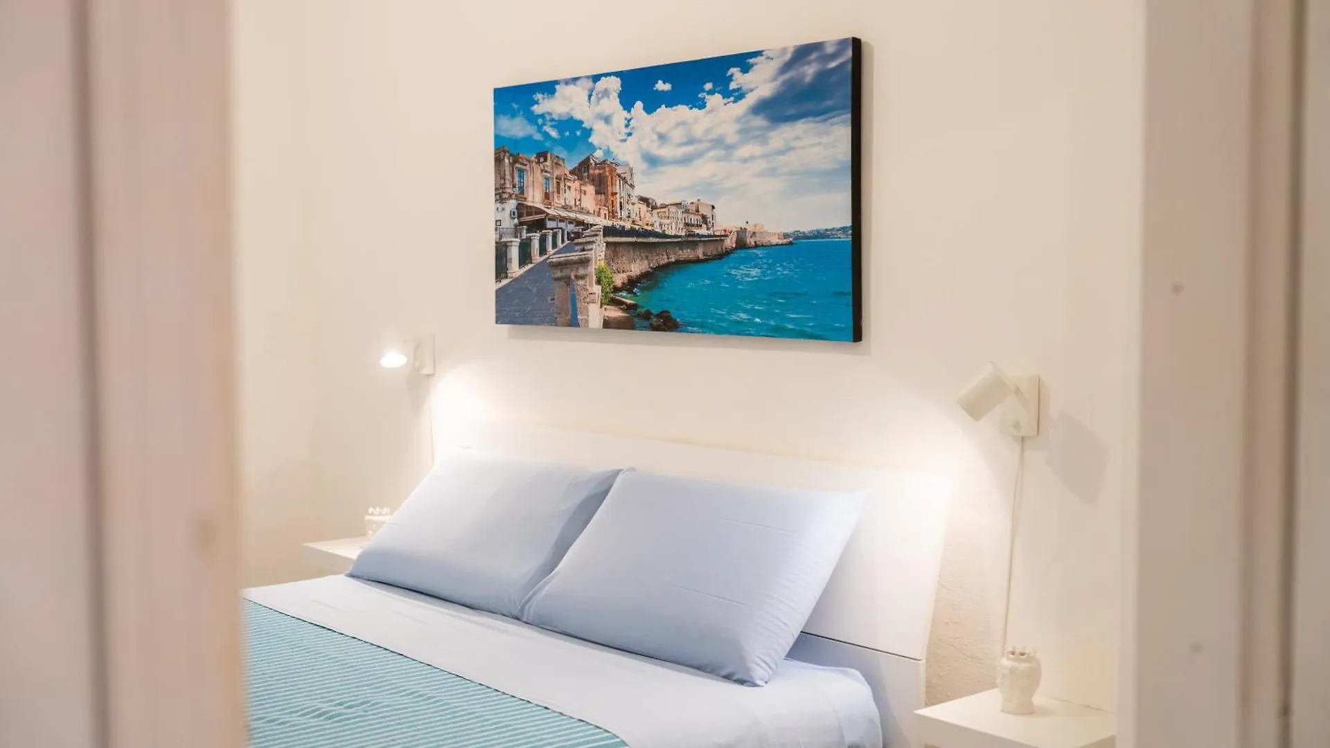 Villa La Sicilia in un Sogno Vista Mare Syracuse 0*,  Italia